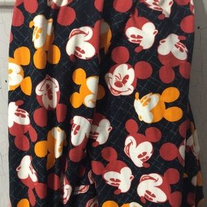 TC LuLaRoe Mickey Disney leggings